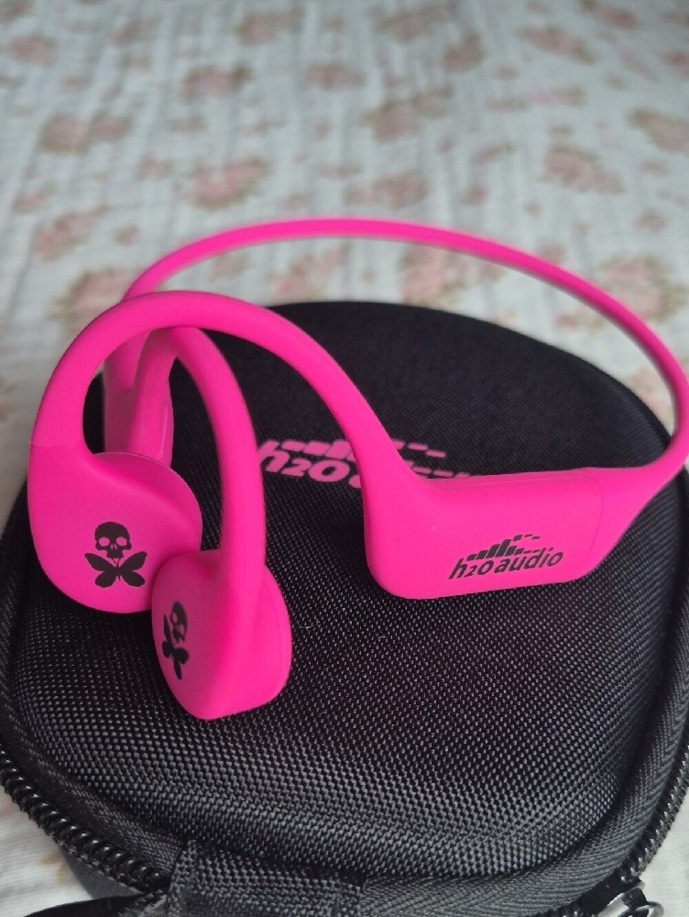 Pink Waterproof Bone Conduction Headphones - Picture 2 of 5